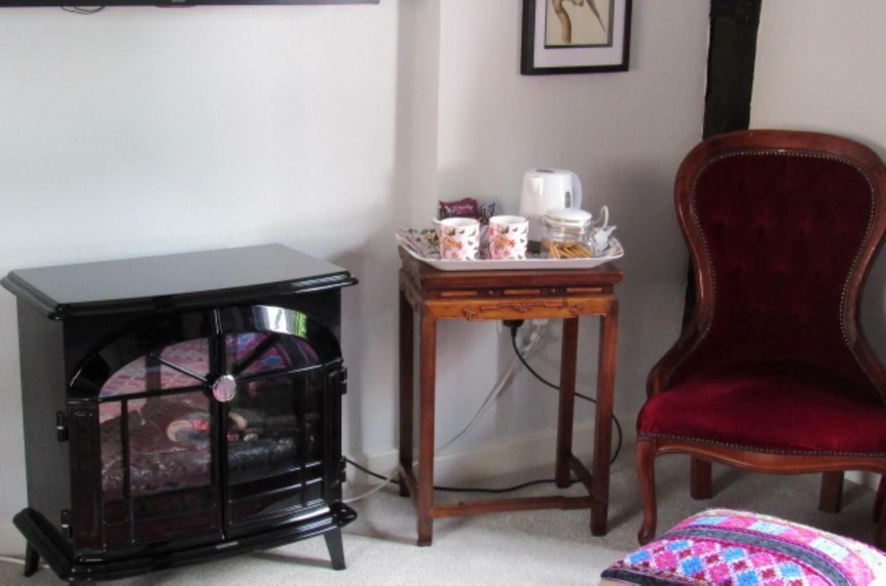 The Old Vicarage Hotel & Restaurant Bridgwater Esterno foto A tea table
